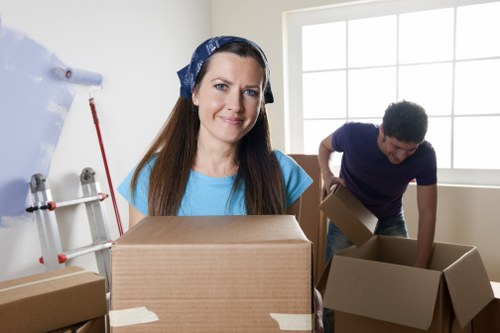 Moving van service for homes in Ilford
