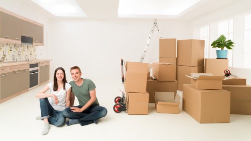 Local van service in Ilford for home and office moves